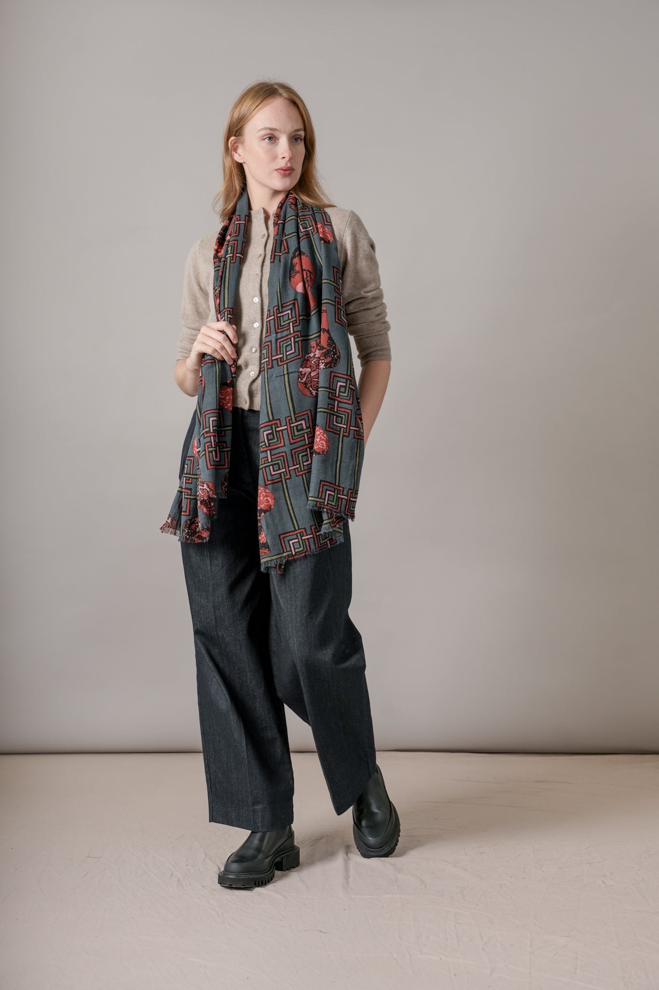 One Hundred Stars Ginger Jar Wool Scarf