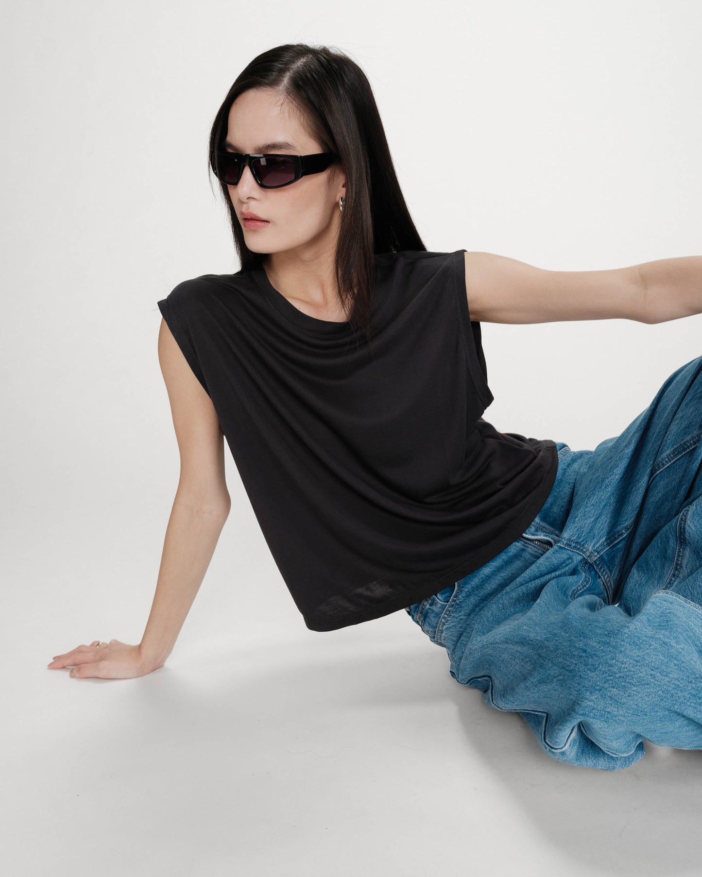 Grace & Mila Rimbaud Modal Wide T-shirt in Carbon