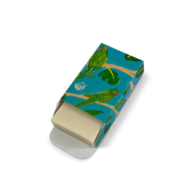 Heaven Scent 100g Natural Soap Citrus, Amber, Eucalyptus & Cedar Jungle Illustrated Green Finch 