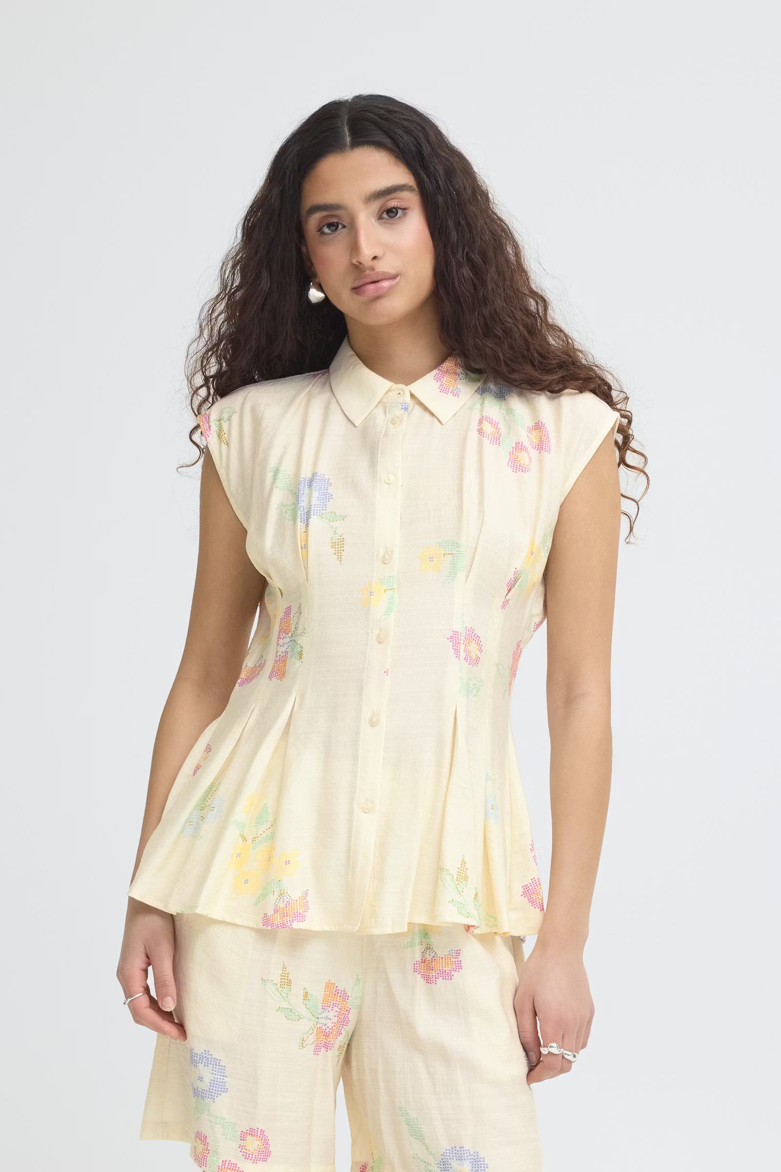 ICHI Ginni Shirt in Cross Stitch Flowers