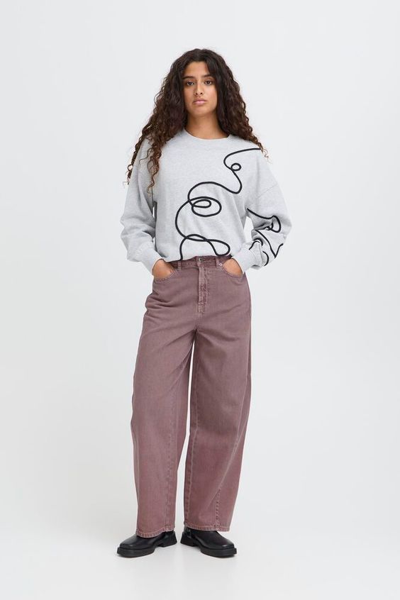 ICHI Mijalla Pant in Ruby Wine