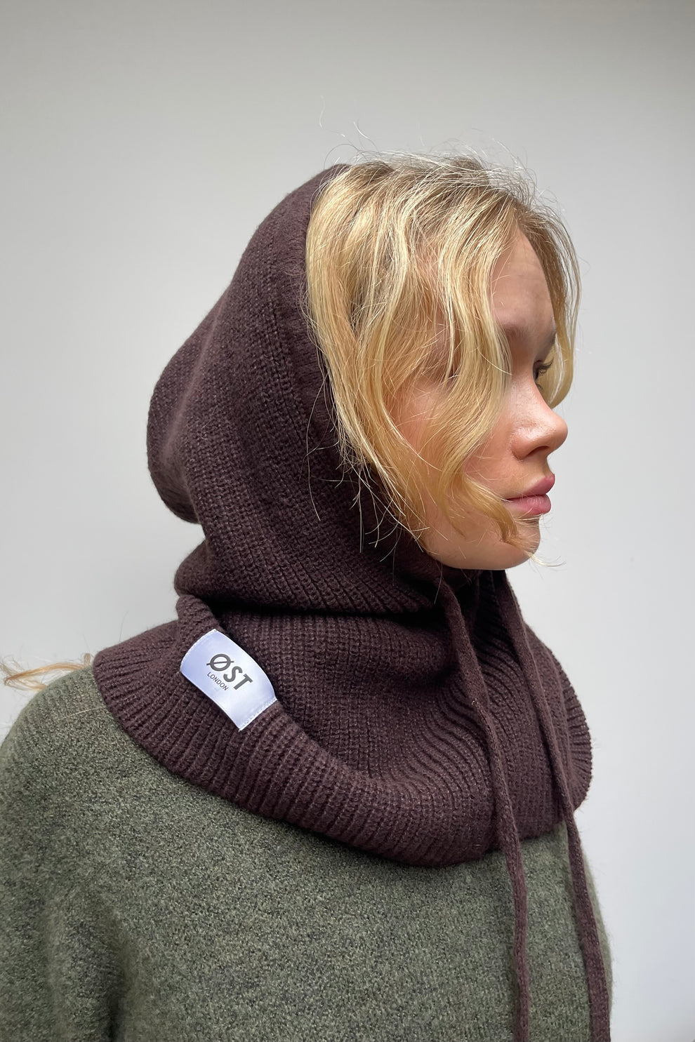Ost London Rikke Cashmere Balaclava in Brown