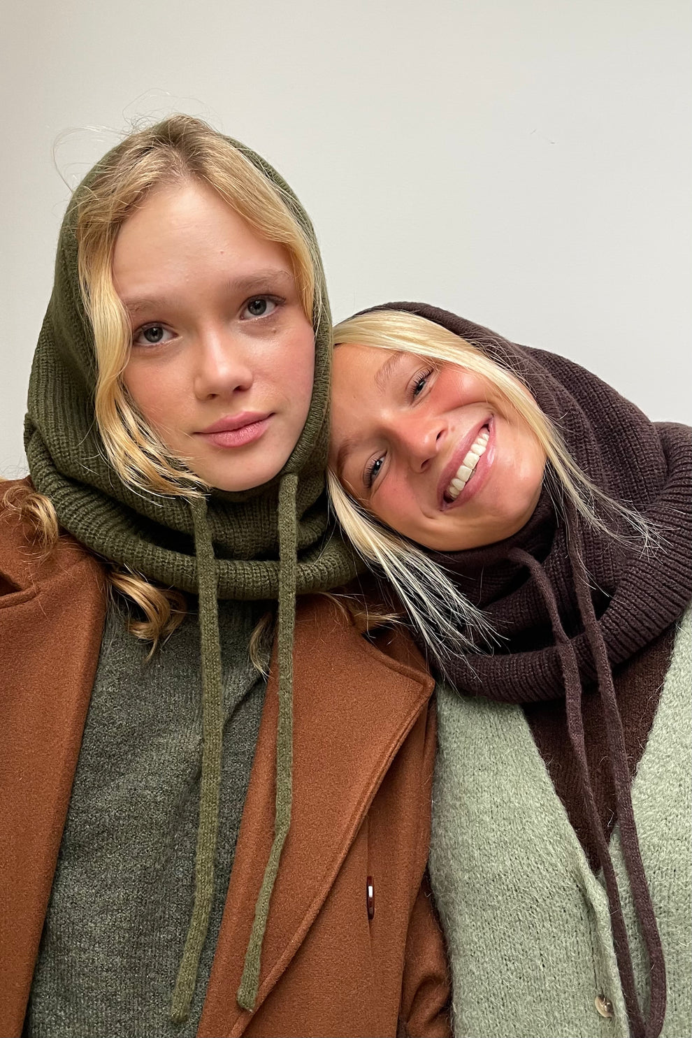 Ost London Rikke Cashmere Balaclava in Brown