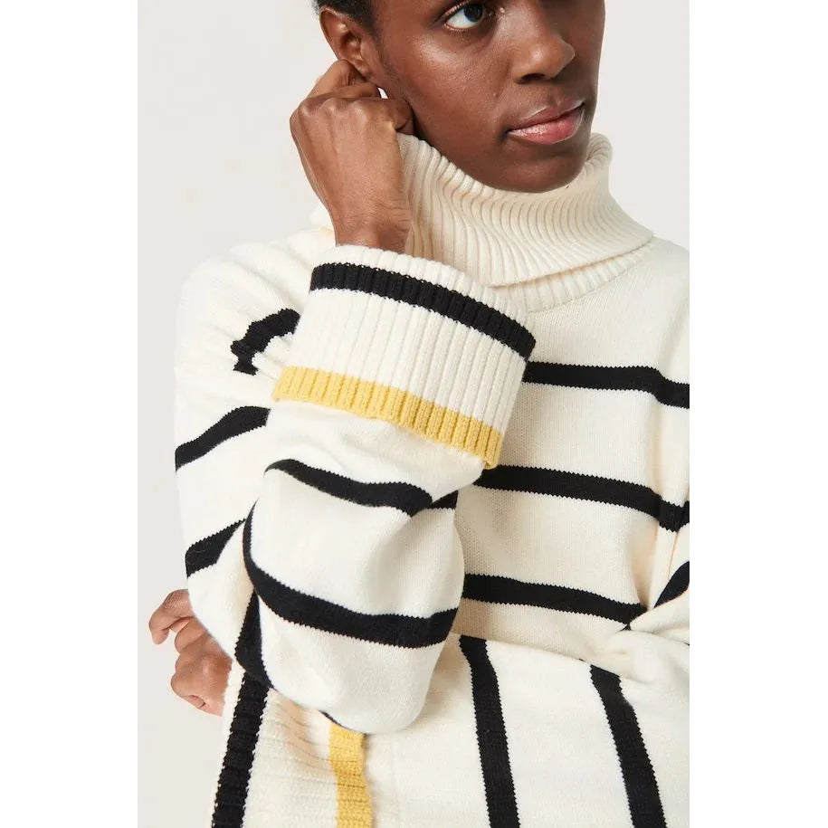 Soaked in Luxury Musling Rollneck Jumper