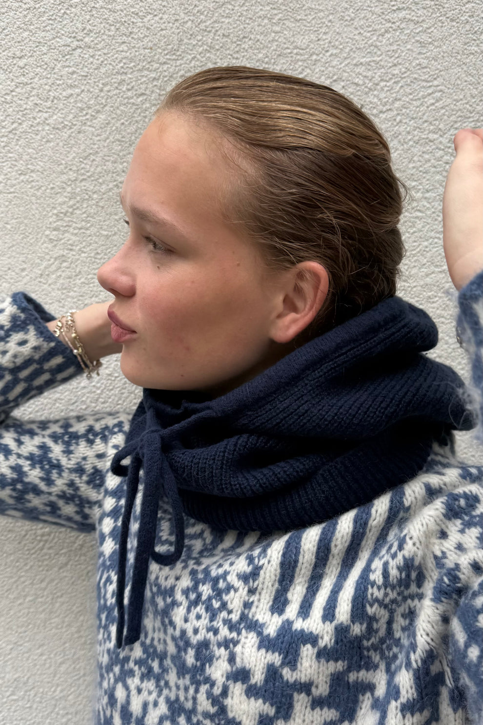 Ost London Rikke Cashmere Balaclava in Navy