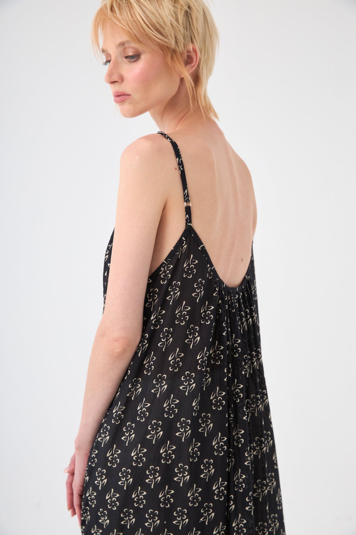 Chico Soleil PEARL DRESS in Fleurs Vagabondes