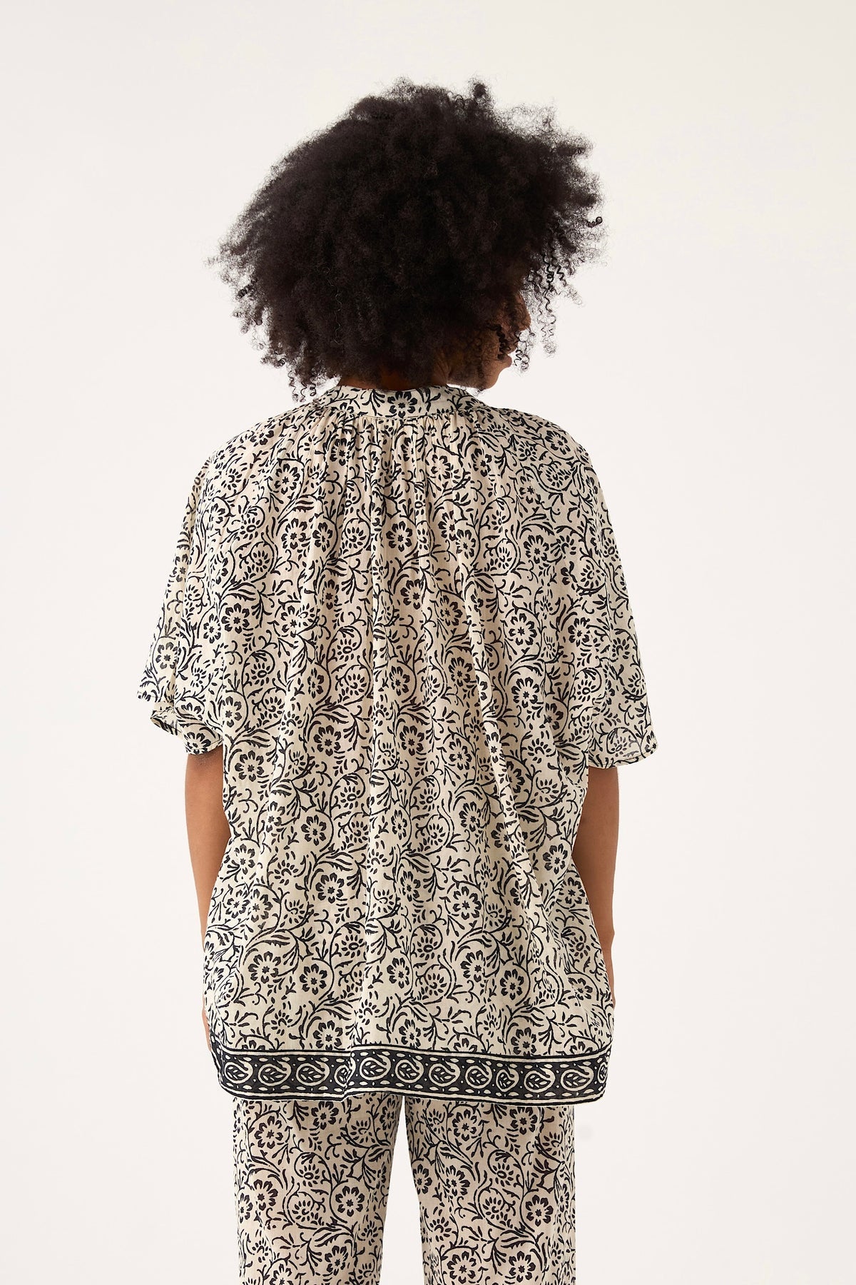 Chico Soleil BHUMI Top in Fleurs De Tiare