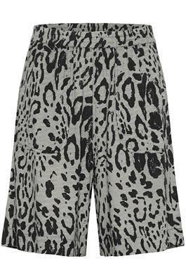 KAFFE Milia Shorts In Moonstruck/ Black