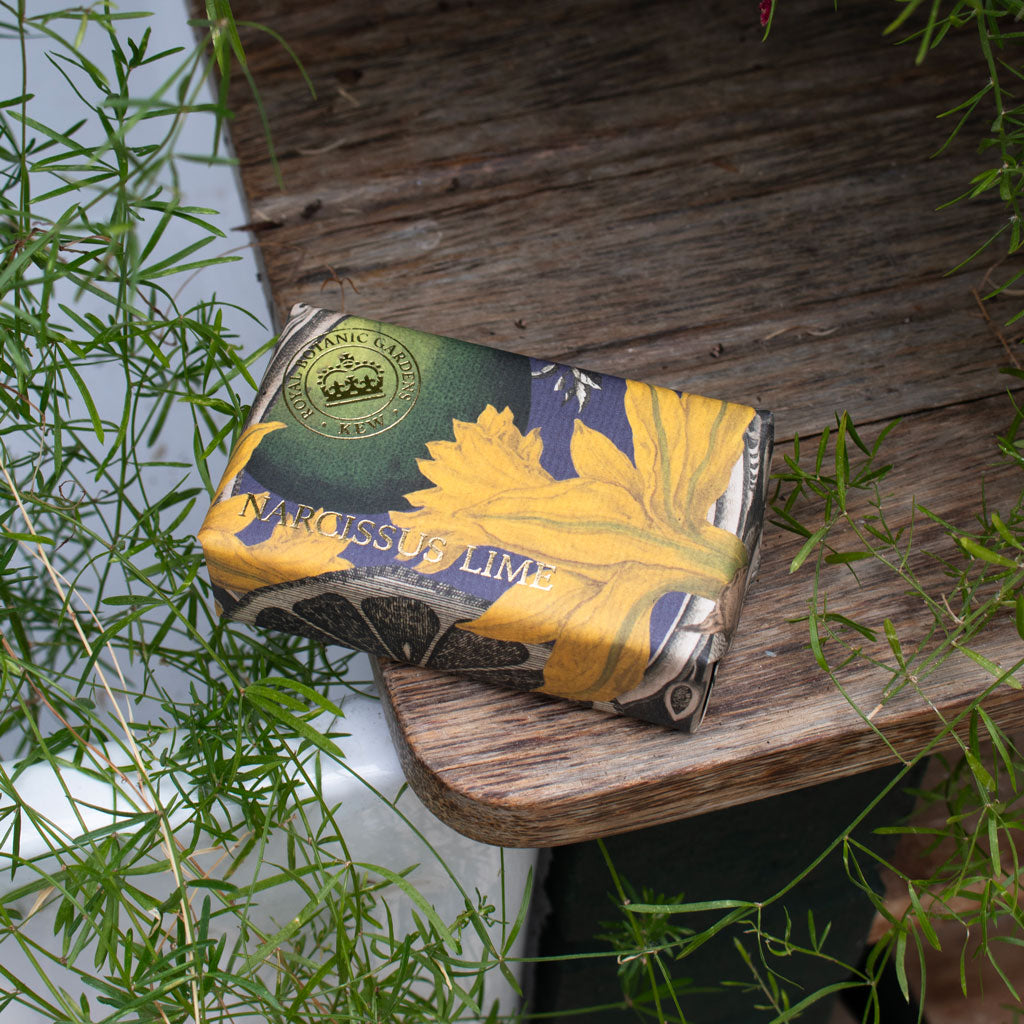 The English Soap Company - Narcissus Lime Soap