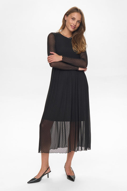 Numph Jinnie Dress in Caviar