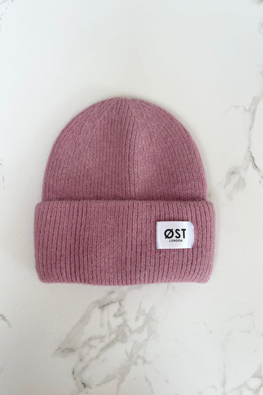 Ost London Clara Angora Beanie in Rosa