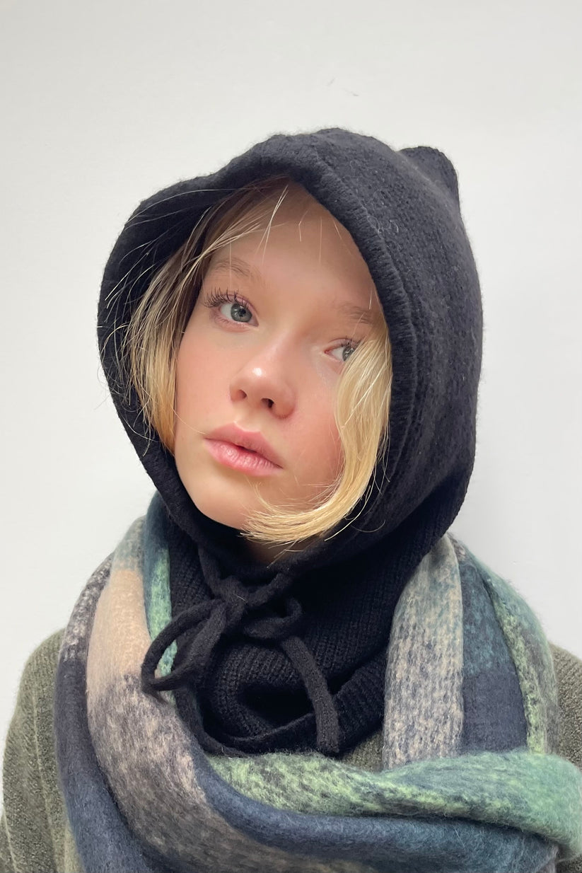 Ost London Rikke Cashmere Balaclava -Black