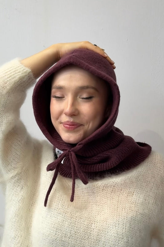 Ost London Rikke Cashmere Balaclava -Burgundy
