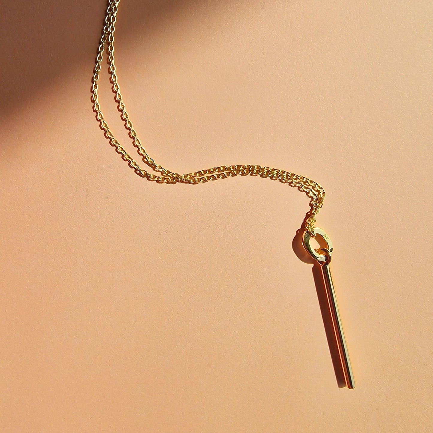 Vurchoo Jewellery Minimalist Gold Bar Pendant