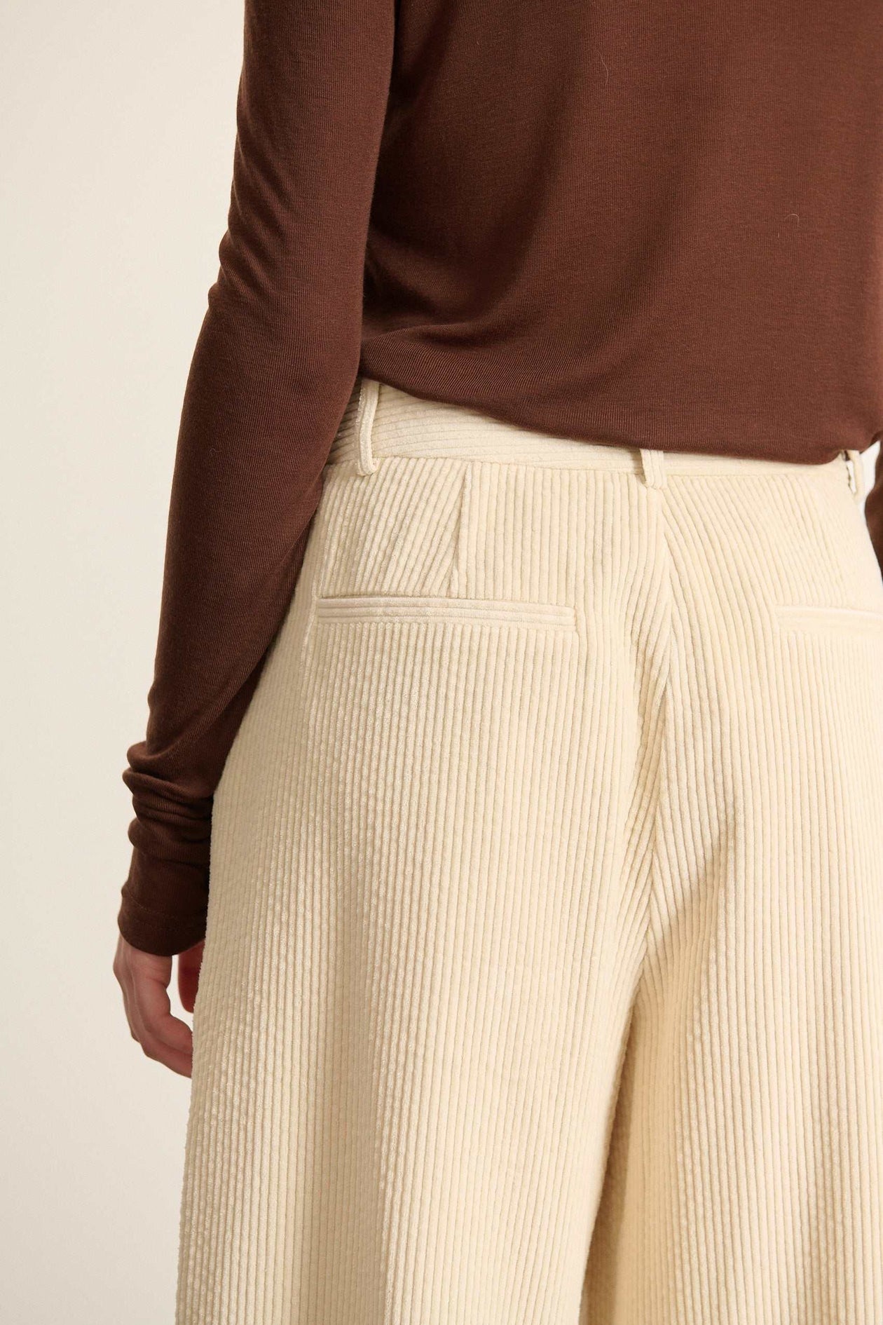 Garance Voltaire Trousers in Ecru