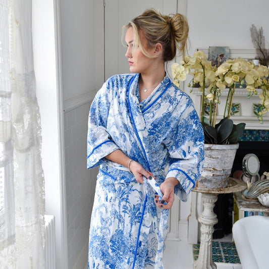 Powell Craft Blue & White Safari Toile De Jouy Print Dressing Gown