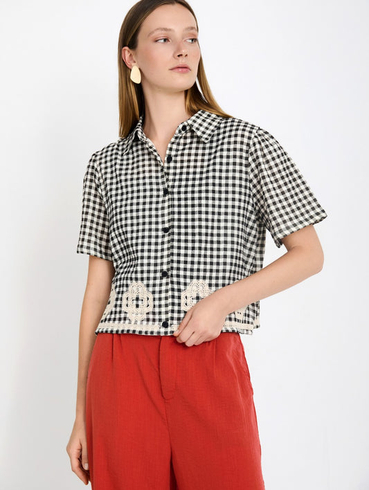 Skatie Gingham Shirt with Embroidery in Black & White
