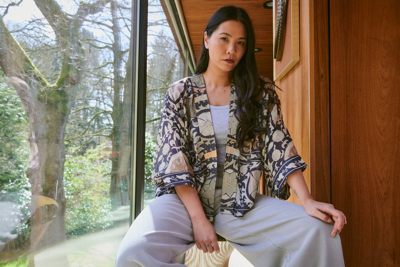 One Hundred Stars Susani Kimono in Charcoal