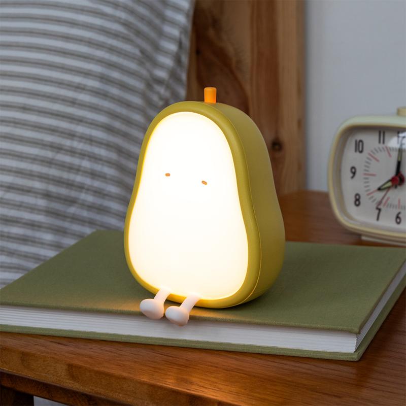USB rechargeable dimmable night light - Kawaii Pear
