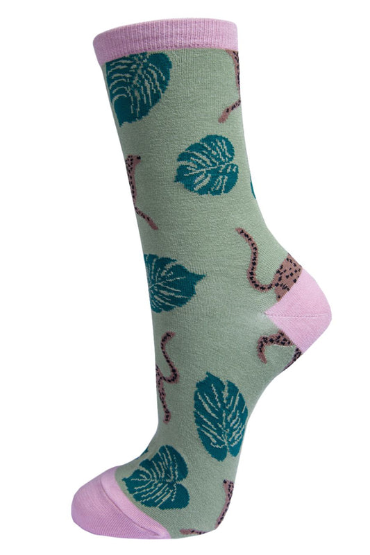 Bamboo Socks - Green, Cheetah Jungle