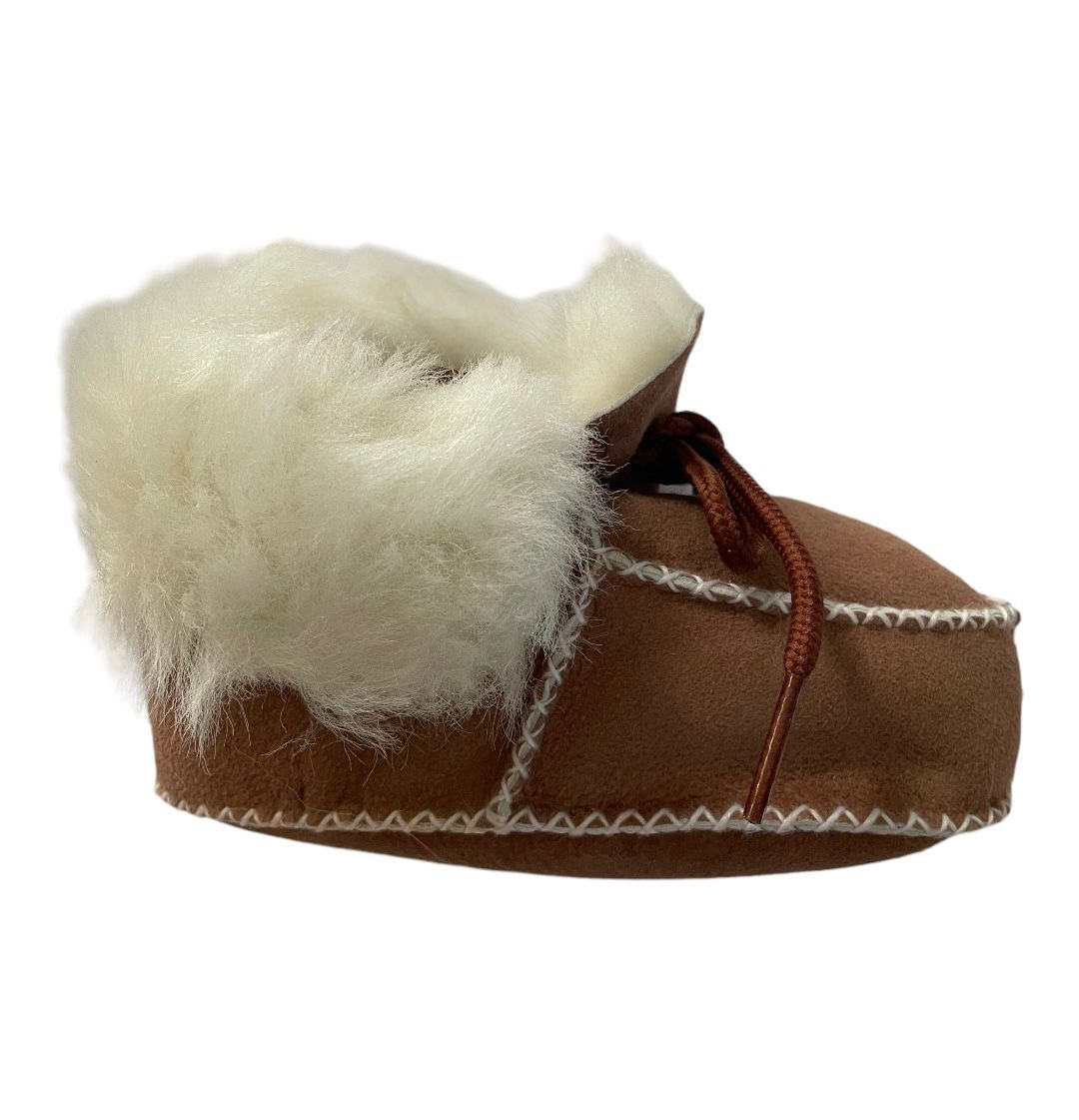 Sheepskin baby booties in chestnut with cord tie