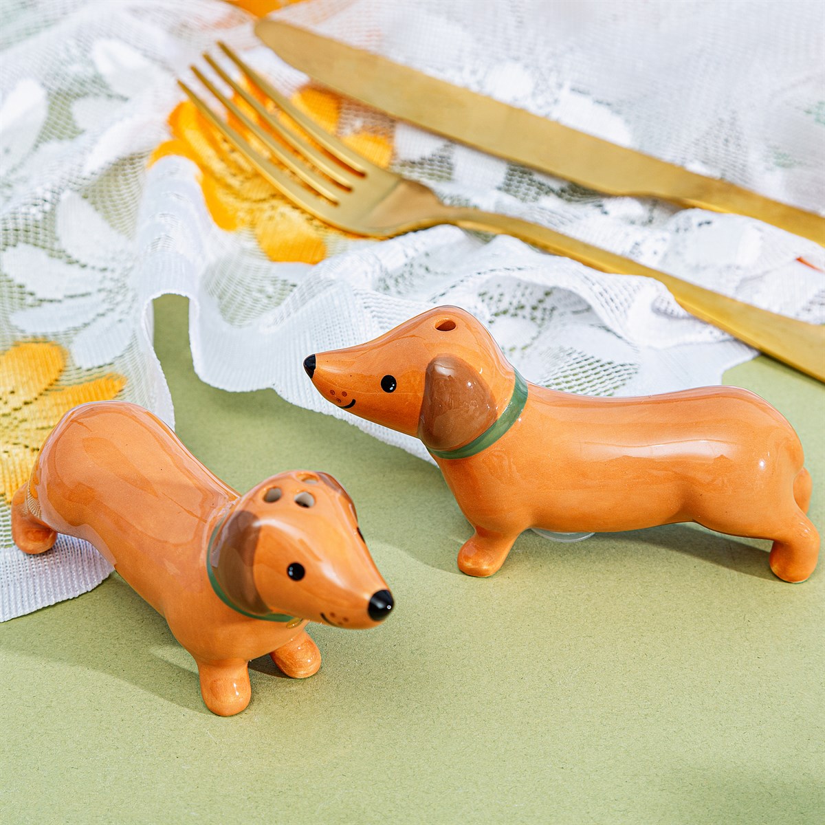 Sass & Belle Sausage Dog Salt & Pepper Shakers