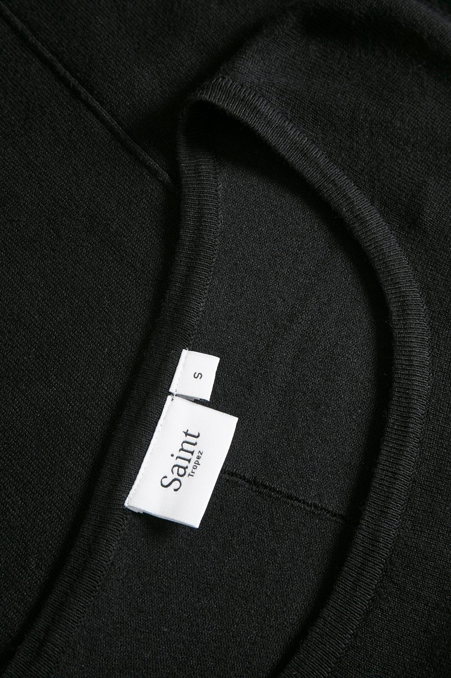 Saint Tropez Mila Roundneck Pullover in Black