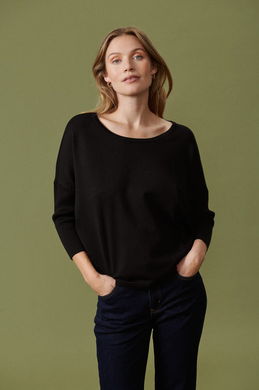 ICHI Mila Roundneck Pullover in Black