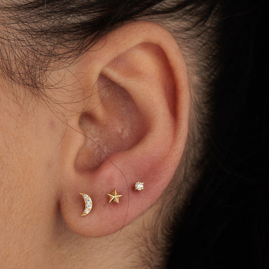 Silver Sparkling Moon Single Flat Back Earring