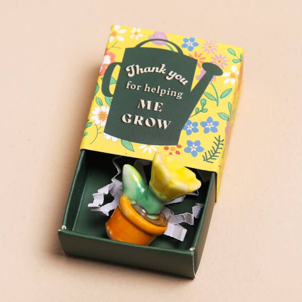 Lisa Angel - Tiny Matchbox Ceramic Tokens: Hedgehog