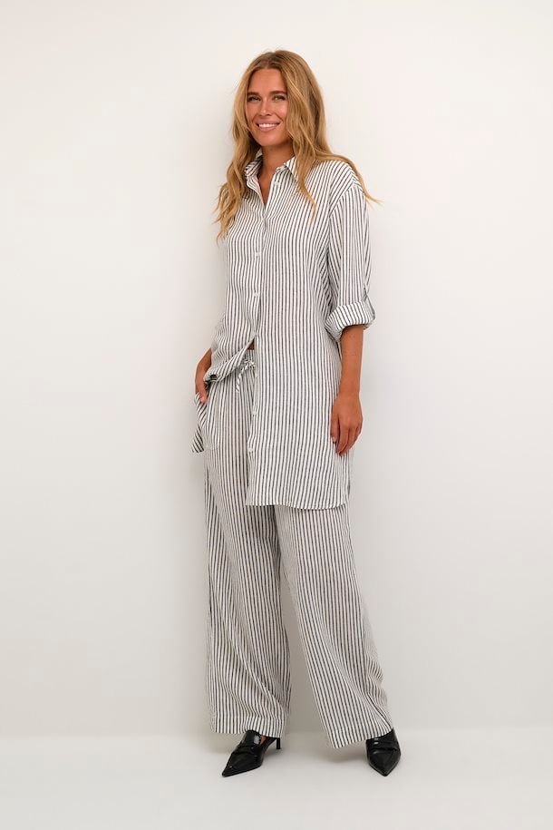 KAFFE Milia Shirt Dress in Chalk / Black Stripe