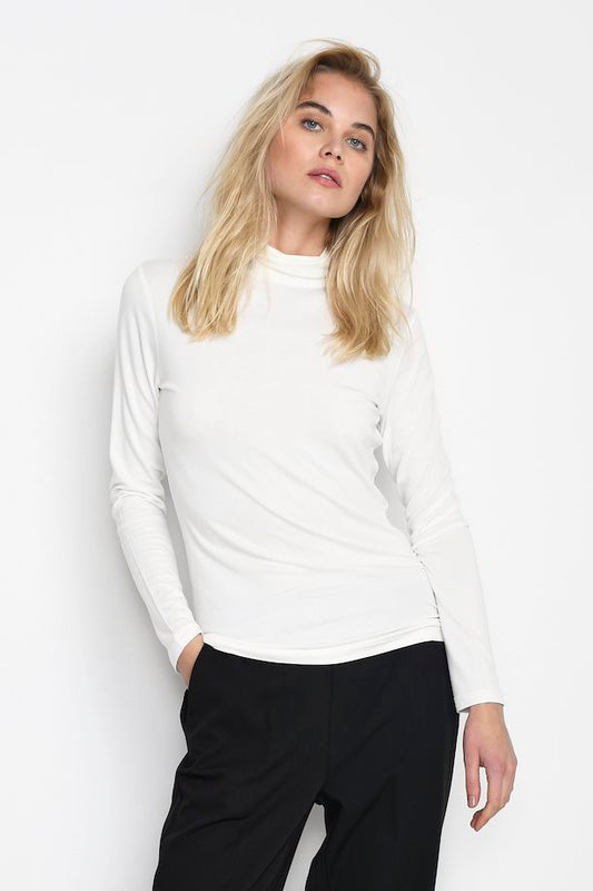 Kaffe Yoko long sleeve Rollneck in Chalk