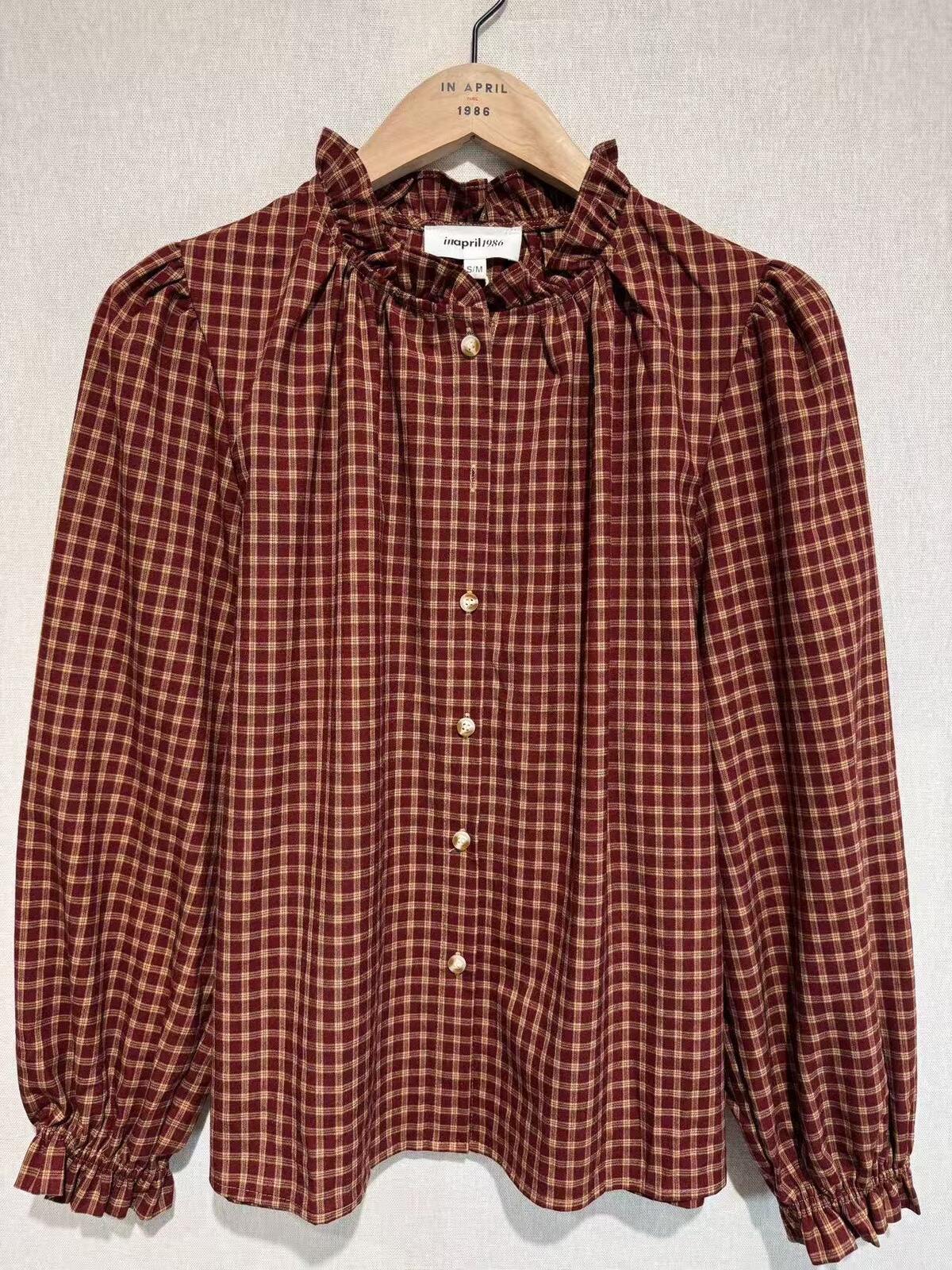 Rowan Shirt with Ruffled Collar in Bordeaux