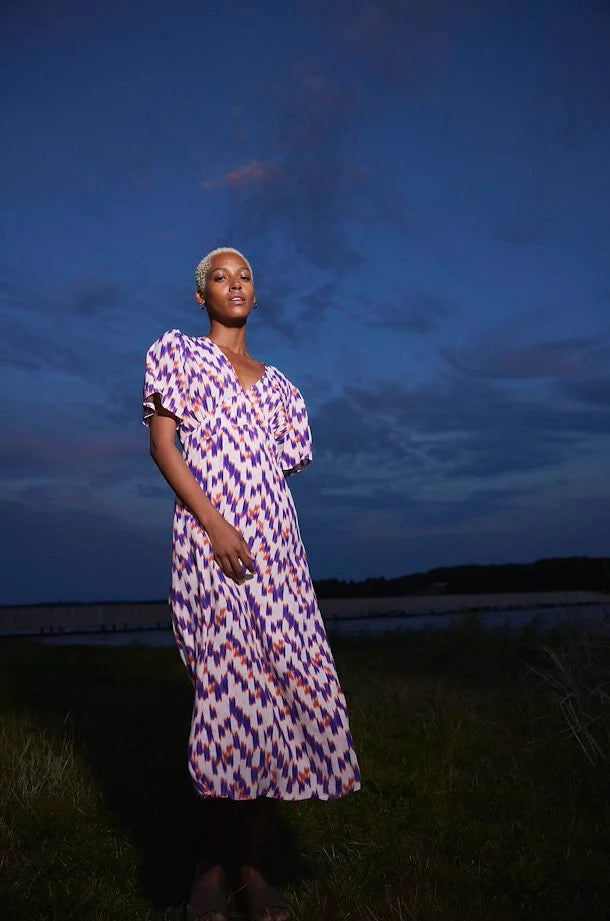 ICHI Meldoy Dress in Deep Blue