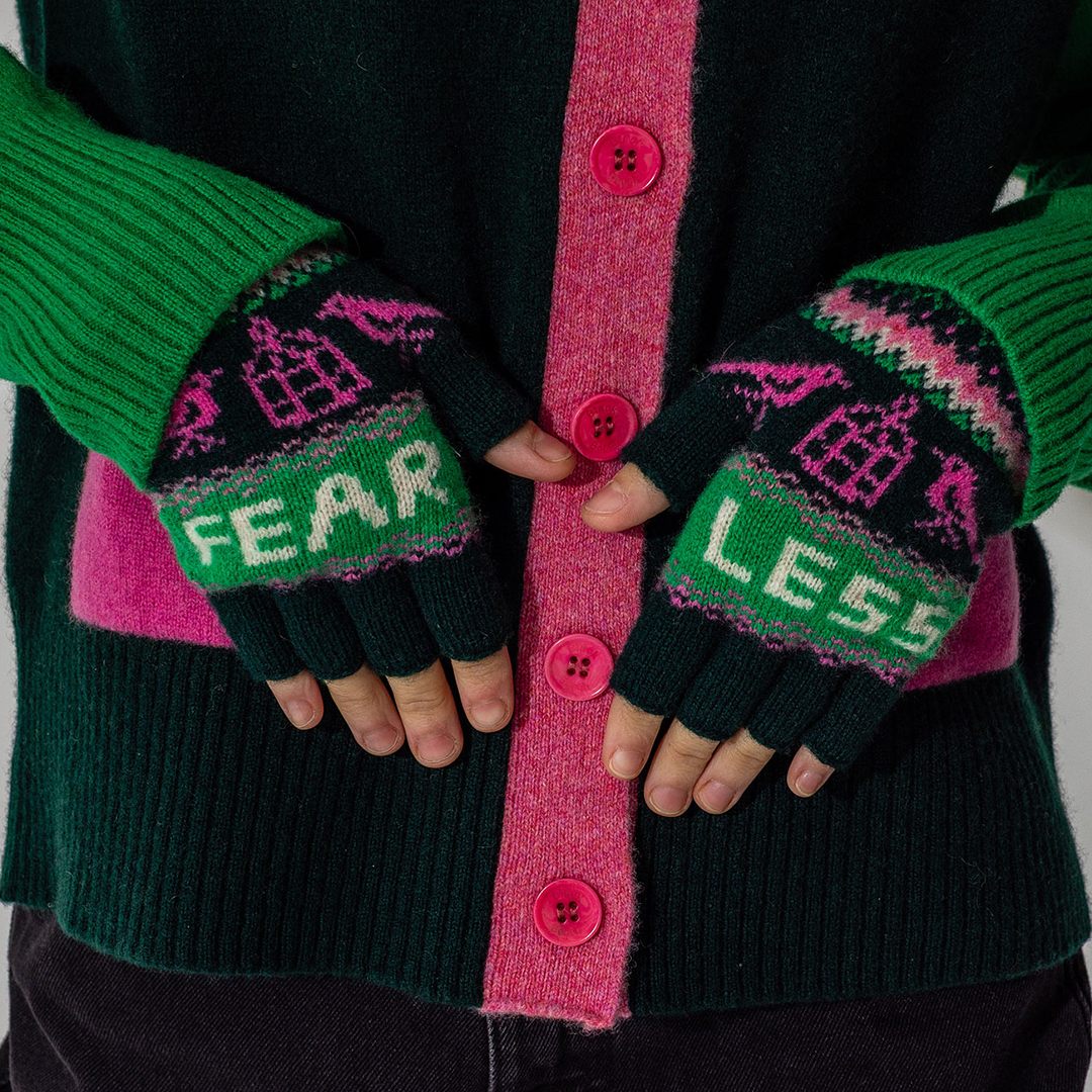 Black & Beech Fearless Fingerless Mittens in Forest Green