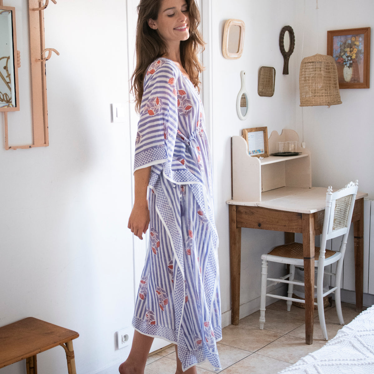 Zen Ethic Beaulieu Large Kaftan in Lilac