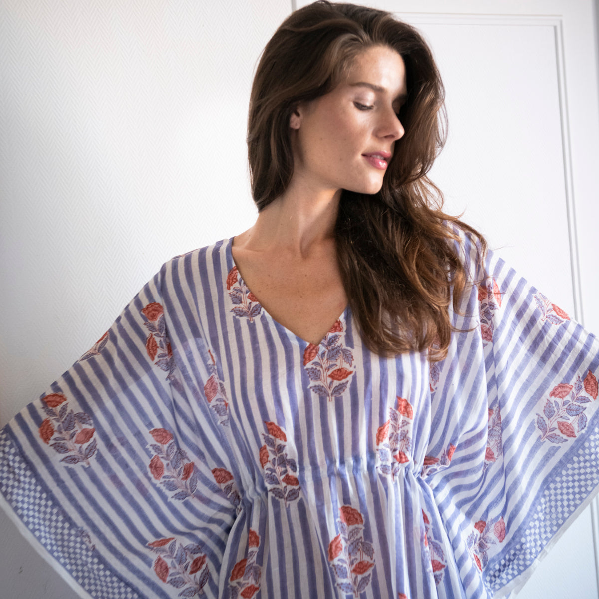Zen Ethic Beaulieu Large Kaftan in Lilac