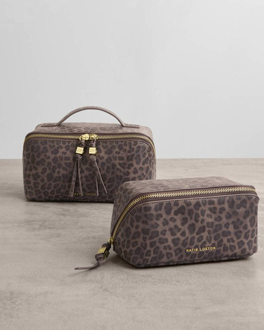 Katie Loxton Soho Medium Make Up/ Wash Bag in Leopard