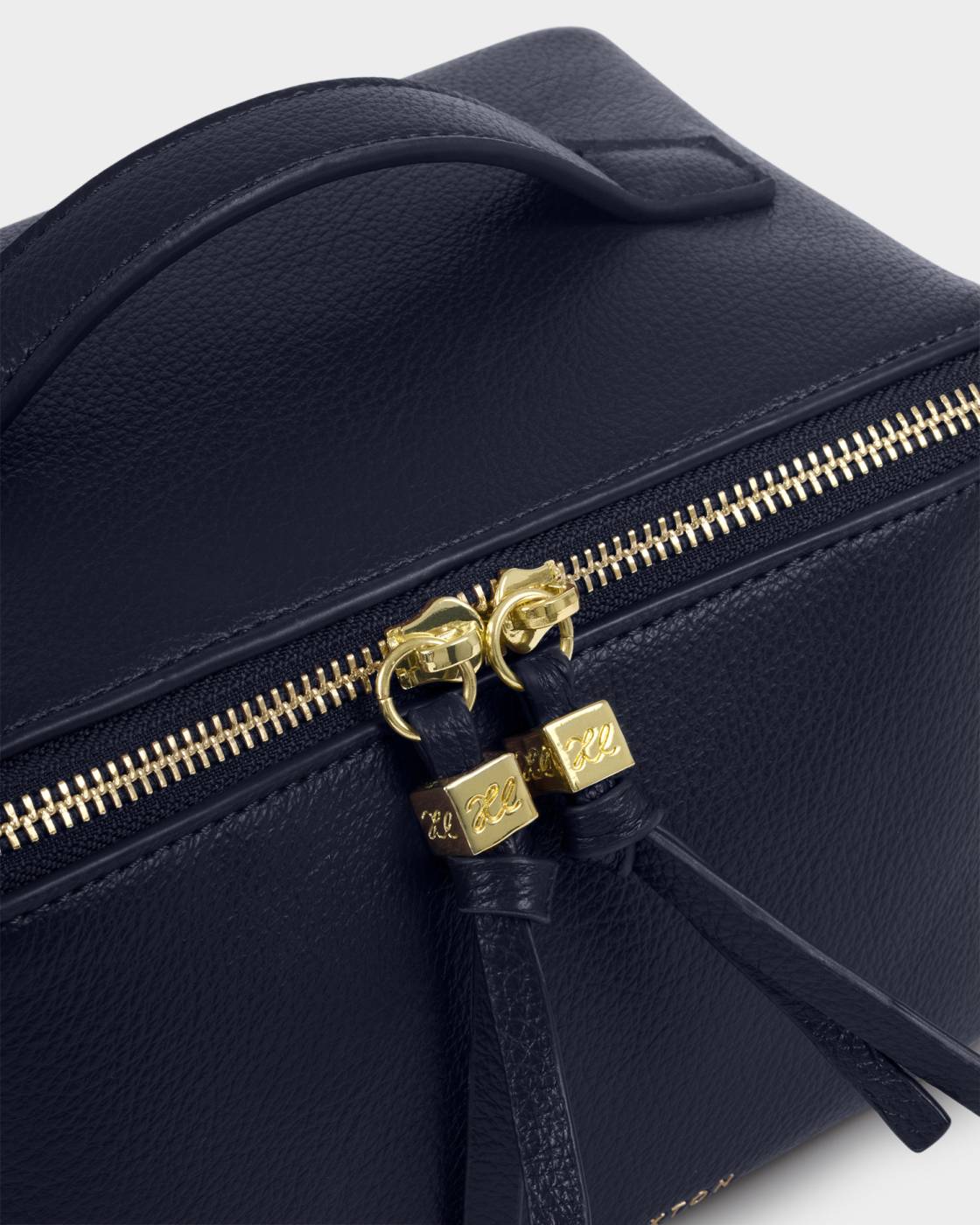 Katie Loxton Soho Medium Makeup & Wash Bag in Navy