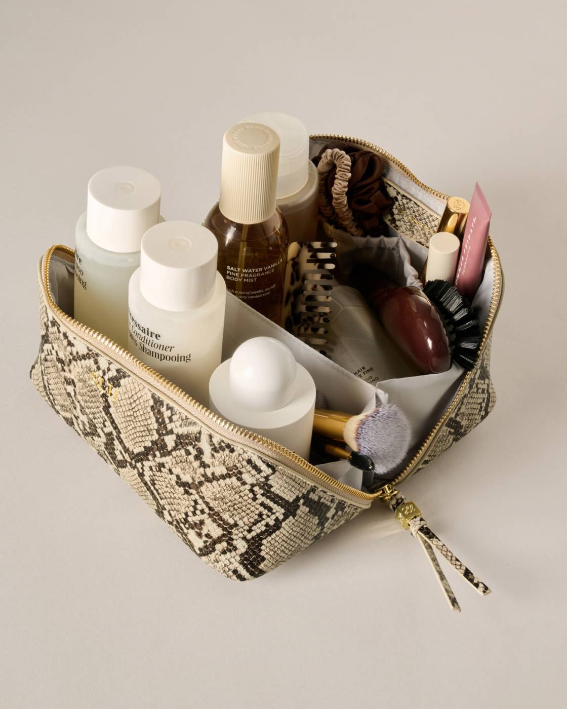 Katie Loxton Soho Medium Make Up/ Wash Bag in Faux Snakeskin