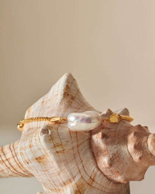 Katie Loxton Sol Pearl Bar Waterproof Gold Bracelet 18cm