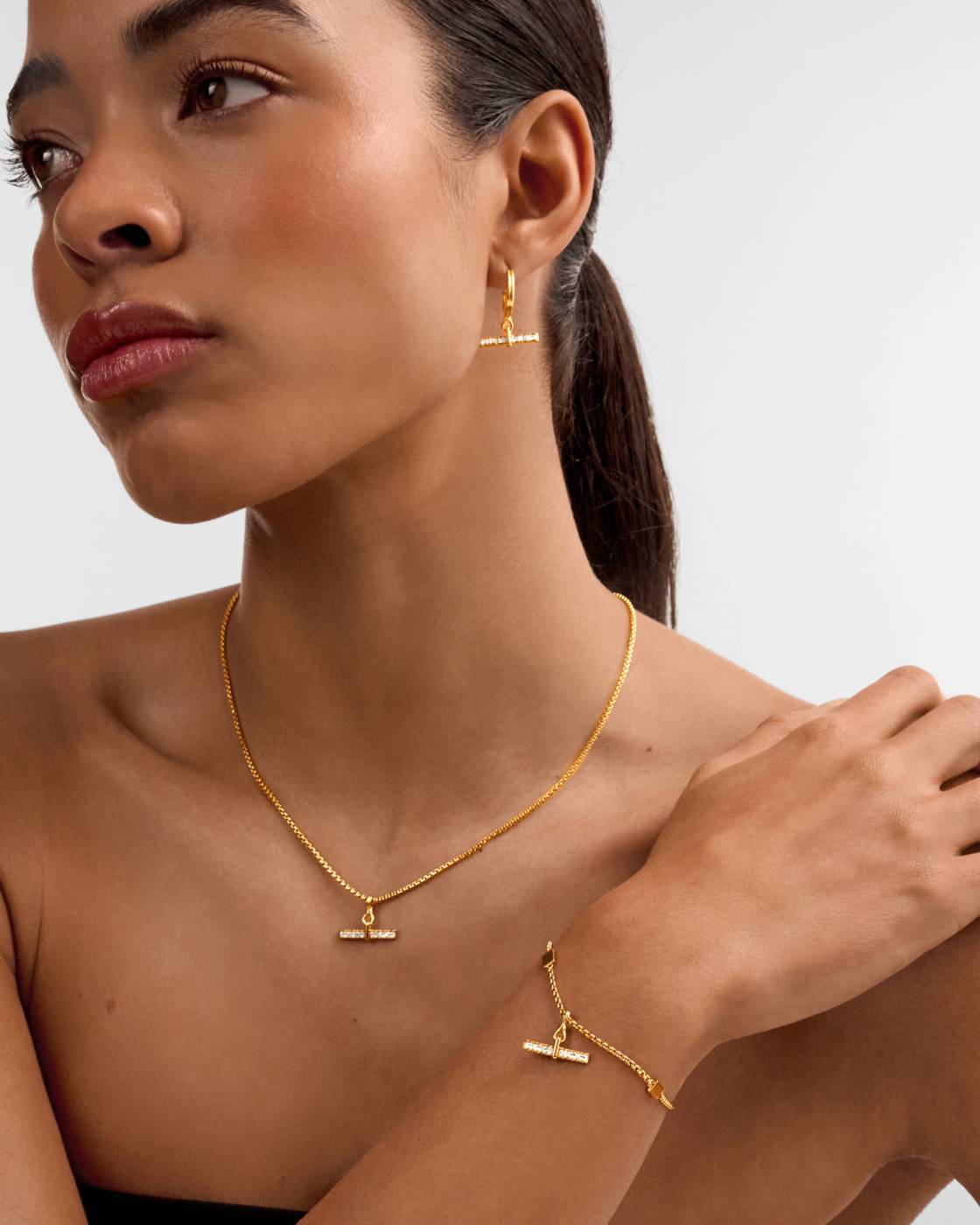 Katie Loxton Lustre Waterproof Gold T-Bar Necklace