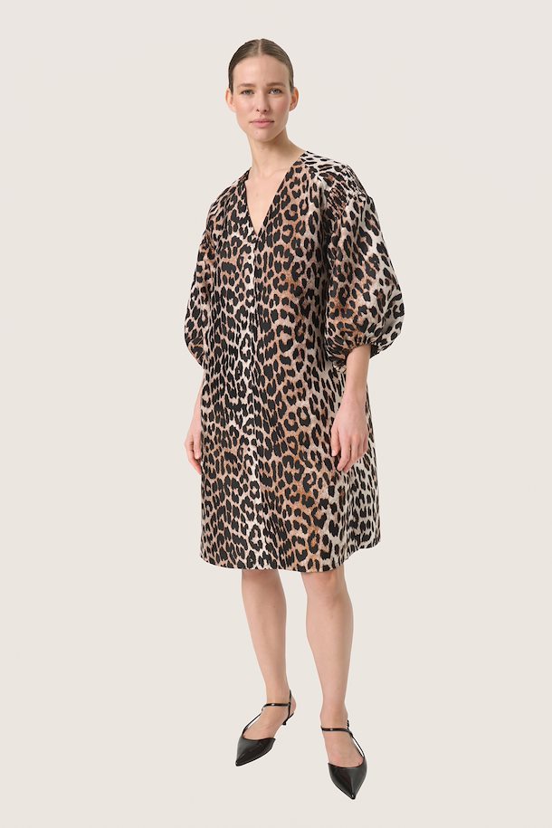 Soaked in Luxury Chiba Eteri Dress in Leopard Pattern