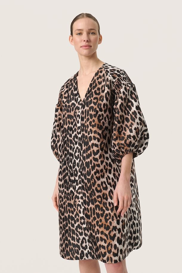 Soaked in Luxury Chiba Eteri Dress in Leopard Pattern