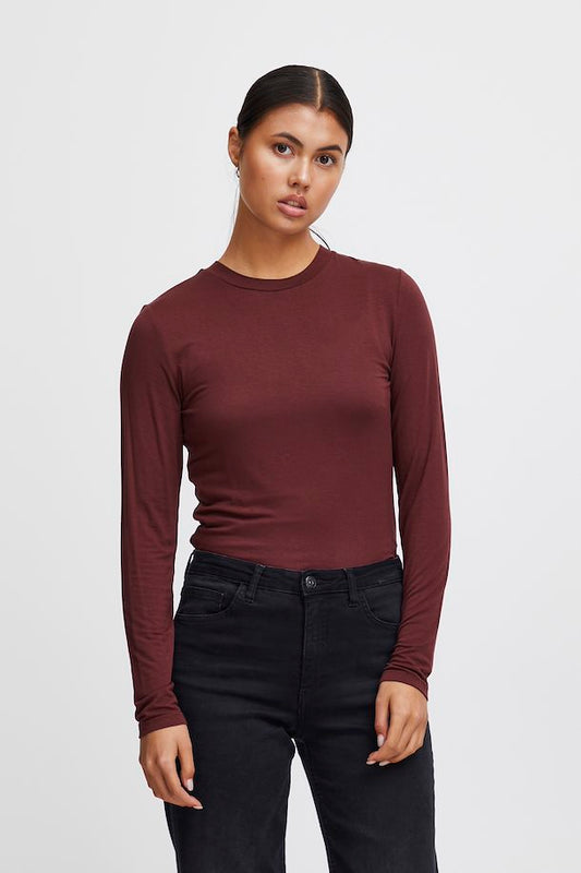 ICHI Long Sleeved Round Neck T-Shirt in Port Royal