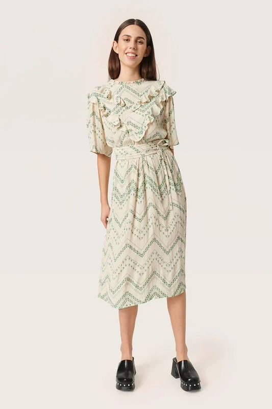 Soaked in Luxury Krista Dress in Sandshell Zig Zag
