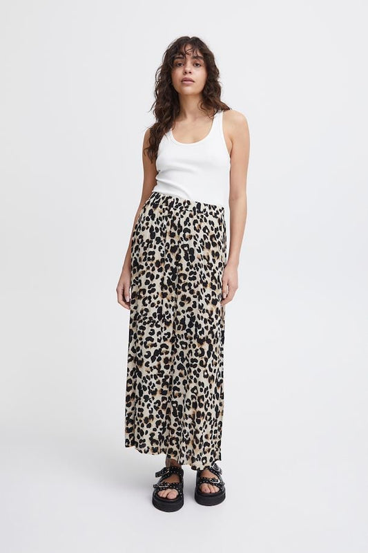 ICHI Marrakech Skirt in Tannin Leopard print