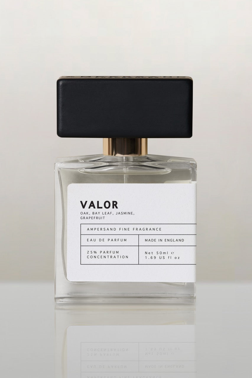 Perfume bottle labeled 'Valor' on a white background