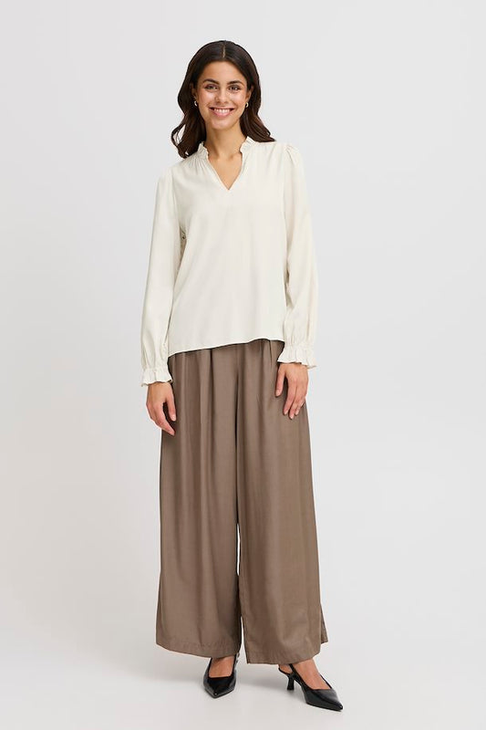 Fransa Diana Blouse in Whisper Whitejg