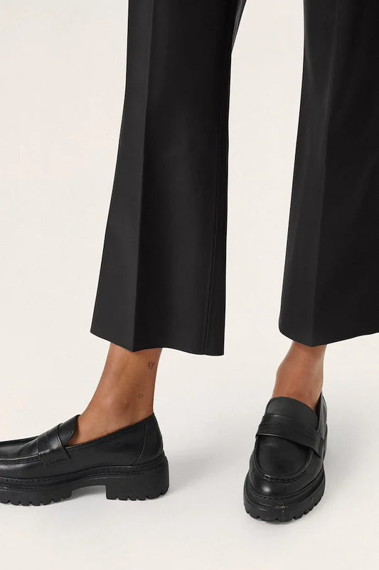 Kaylee Kickflare Trousers in Black